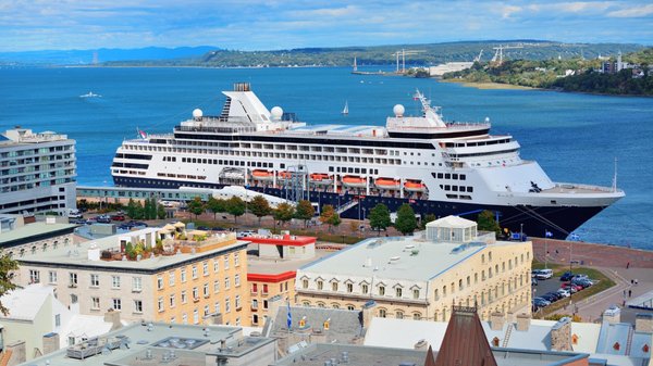 Plaisirs maritimes : une croisière tout confort entre rêve et raffinement